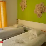 Apartment Barque Fleurie Esprit Retro, Jardin & Parking Prive *