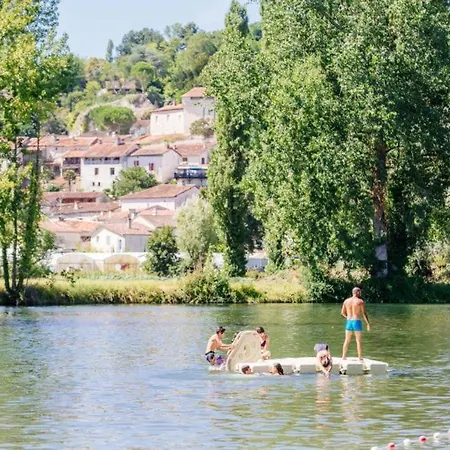 Barque Fleurie Esprit Retro, Jardin & Parking Prive * Обтер-сюр-Дронн