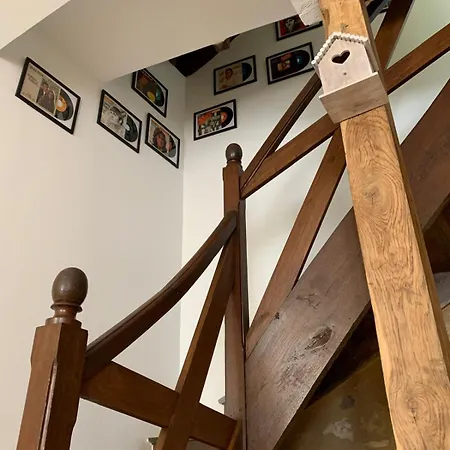 Barque Fleurie Esprit Retro, Jardin & Parking Prive