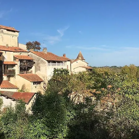 Barque Fleurie Esprit Retro, Jardin & Parking Prive Апартаменты