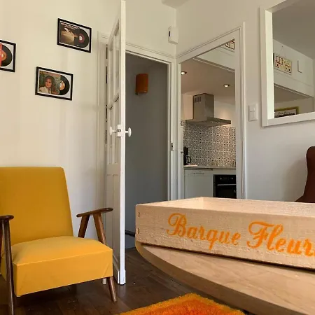 Barque Fleurie Avec Jardin Apartment *