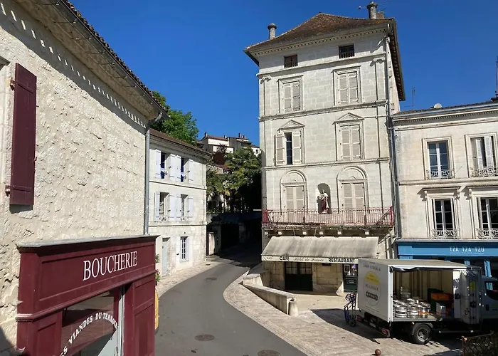 Apartamento Barque Fleurie Esprit Rétro, Jardin&parking Privé